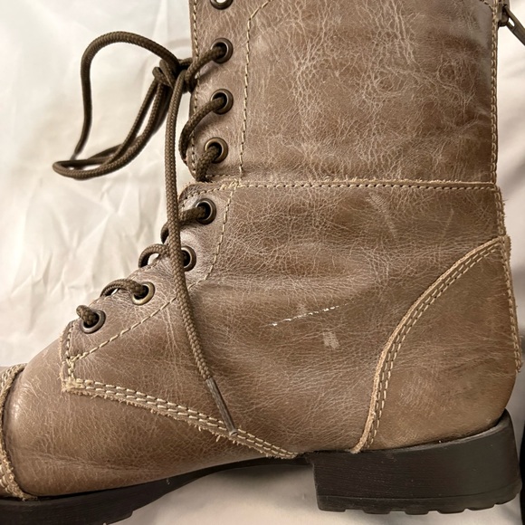 Steve Madden Brown Leather Combat Boots size 8.5 - Picture 5 of 9